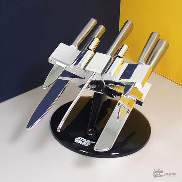 Porte couteaux en forme de vaisseau spatial X-Wing