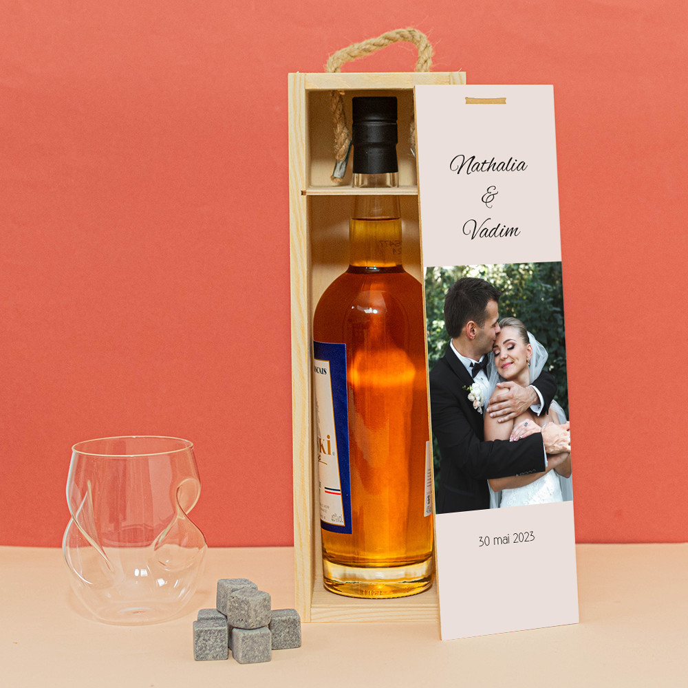 Cadeau mariage homme coffret bouteille whisky gravé